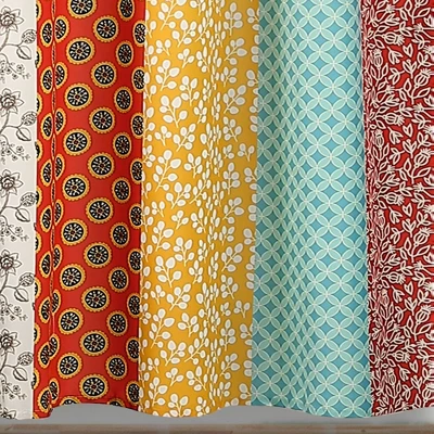 Geometric Boho Patch Shower Curtain - Lush Décor 5 Geometric Boho Patch Shower Curtain - Lush Décor - Image 3