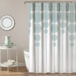 Stripe Medallion Shower Curtain - Lush Décor -Lush Décor GUEST 612e7c20 c804 45f6 90a2 15b79bfefa15