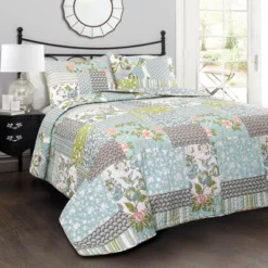 Blue Roesser Quilt Set - Lush Décor 9 Blue Roesser Quilt Set - Lush Décor -Lush Décor GUEST 6218a7e4 e99a 4417 b52a 1f3d86a8c5a5