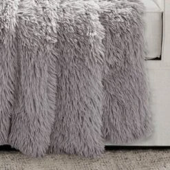 50"x60" Emma Faux Fur Throw Blanket - Lush Décor 10 50"x60" Emma Faux Fur Throw Blanket - Lush Décor -Lush Décor GUEST 664a95db 2e80 470f ba28 b86629e96530