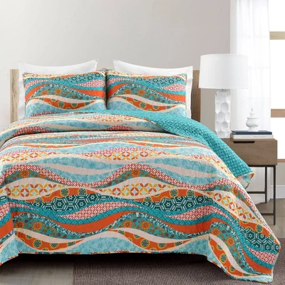 Hailey Watercolor Wave Quilt Set - Lush Décor 3 Hailey Watercolor Wave Quilt Set - Lush Décor