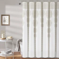 Stripe Medallion Shower Curtain - Lush Décor -Lush Décor GUEST 8240a2ca 8ef8 40b8 8453 fce624cbc767