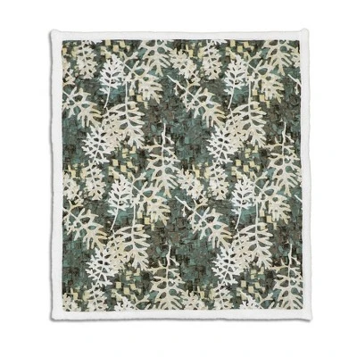 Lush Décor 50"x60" Camoflage Leaves Faux Shearling Throw Blanket Green 4 Lush Décor 50"x60" Camoflage Leaves Faux Shearling Throw Blanket Green - Image 2