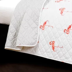 Coral Kelly Flamingo Quilt Set - Lush Décor -Lush Décor GUEST b52656ba dc16 4185 8b00 7f09eeb990e5