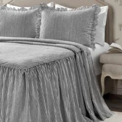 Ticking Stripe Bedspread - Lush Décor