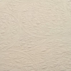 Medallion Scallop Oversized Embroidered Bedspread Set - Lush Décor -Lush Décor GUEST d92fc73d 5a85 4c57 b791 d41924a888e5